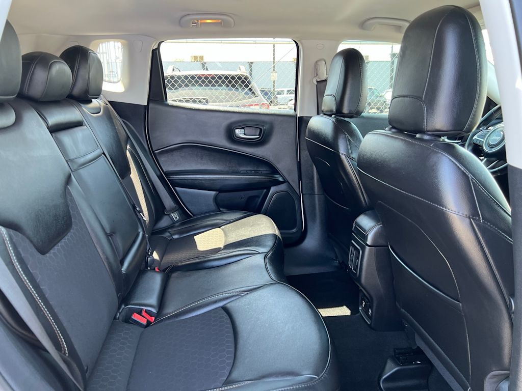 Thumbnail: 2019 Jeep Compass - 32
