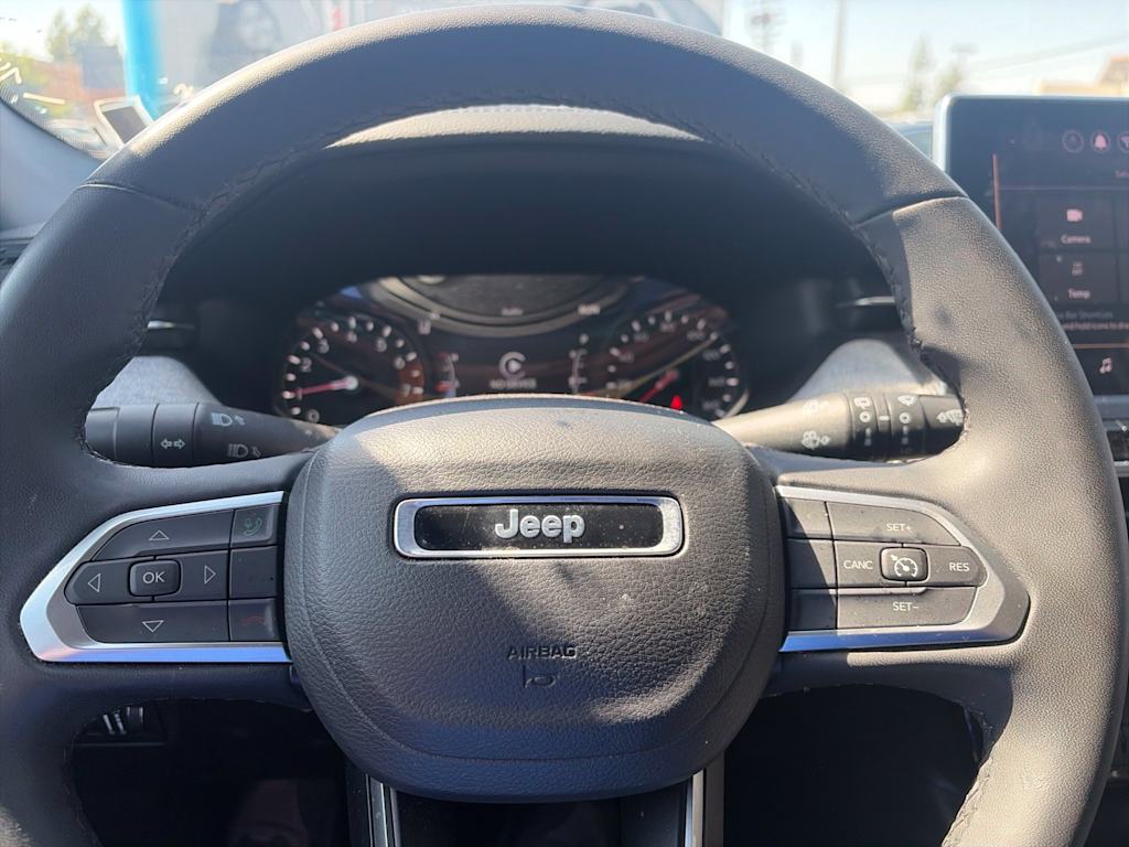 Thumbnail: 2024 Jeep Compass - 34