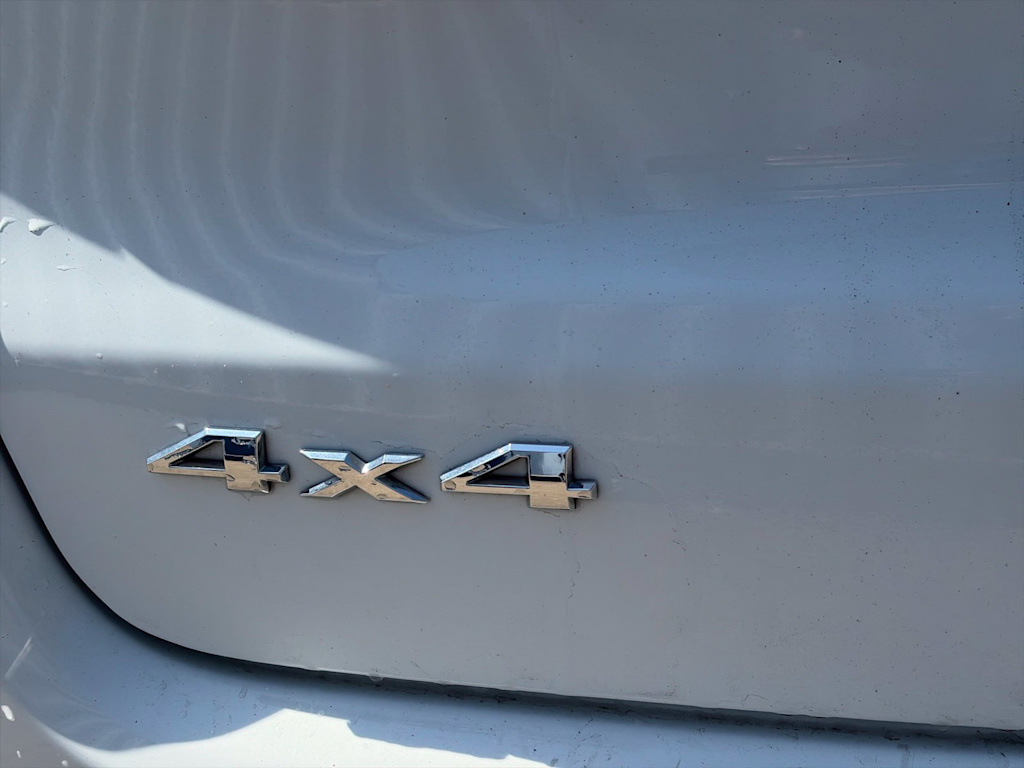 Thumbnail: 2024 Jeep Compass - 27