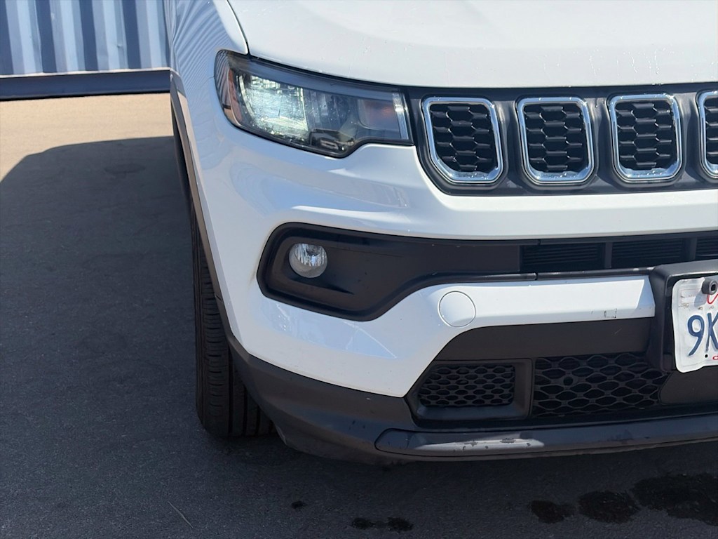 Thumbnail: 2024 Jeep Compass - 21
