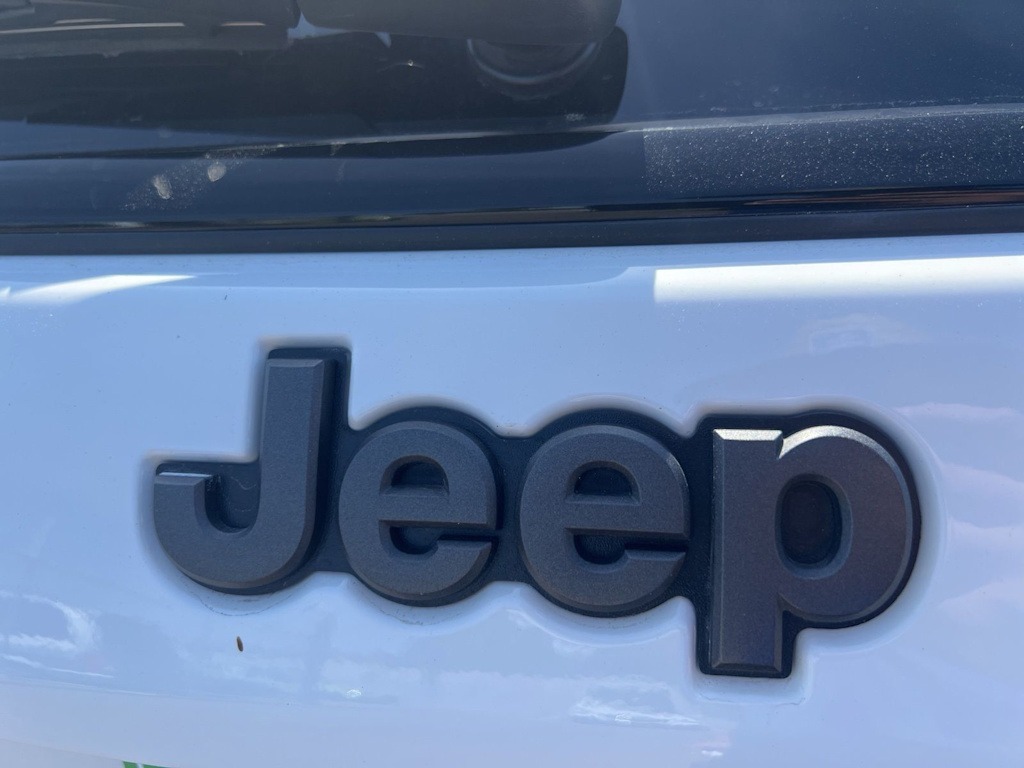 Thumbnail: 2025 Jeep Compass - 21
