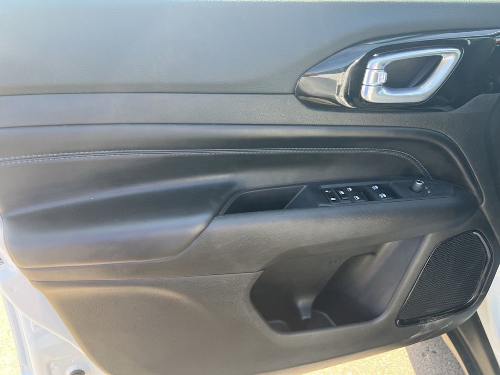 Thumbnail: 2025 Jeep Compass - 29