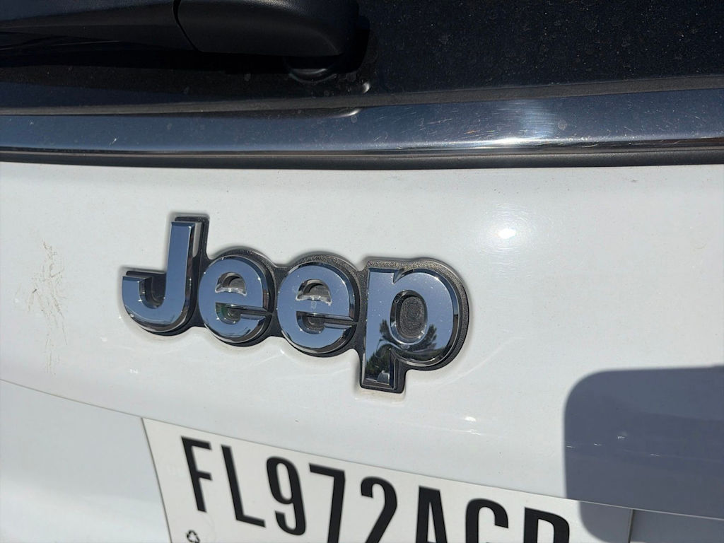 Thumbnail: 2025 Jeep Compass - 23