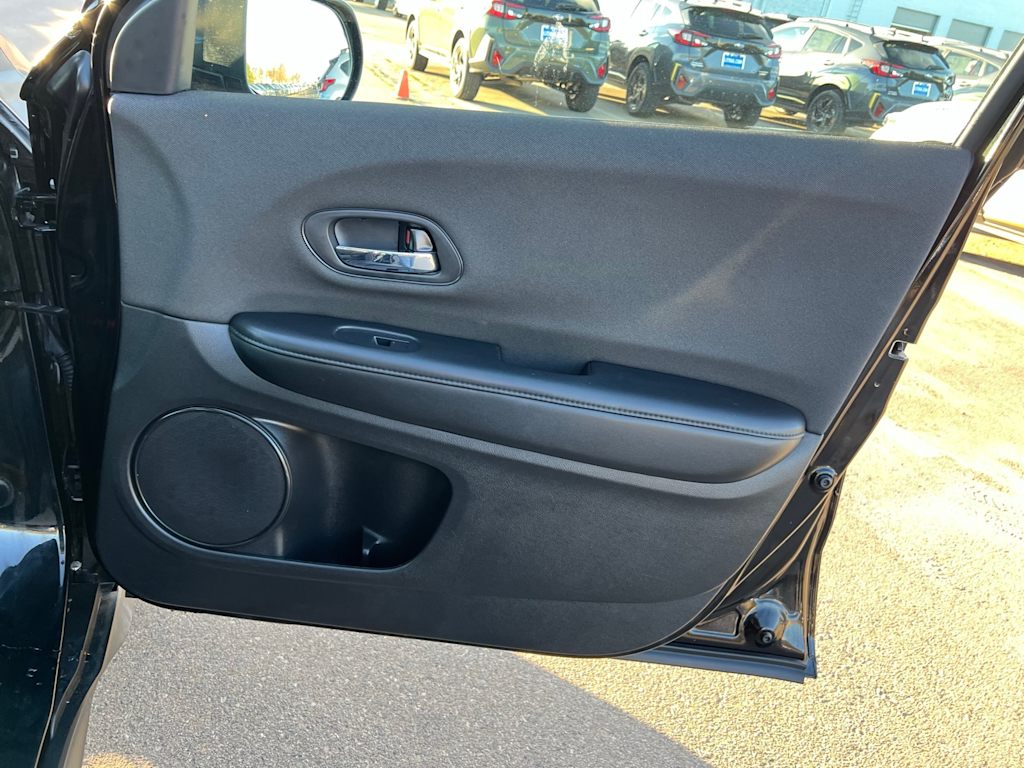 Thumbnail: 2021 Honda HR-V - 33