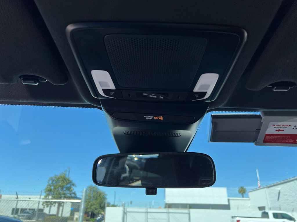 Thumbnail: 2025 Honda HR-V - 36