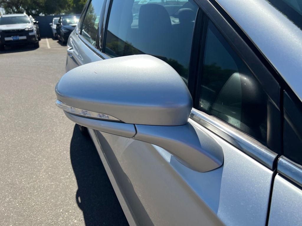 Thumbnail: 2013 Ford Fusion - 21