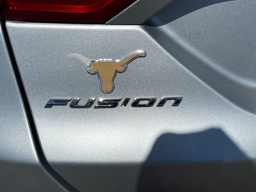 Thumbnail: 2013 Ford Fusion - 25