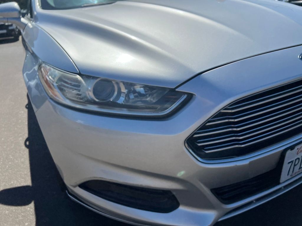 Thumbnail: 2013 Ford Fusion - 19
