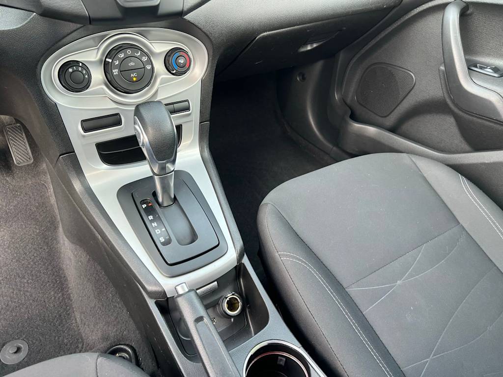 Thumbnail: 2018 Ford Fiesta - 45