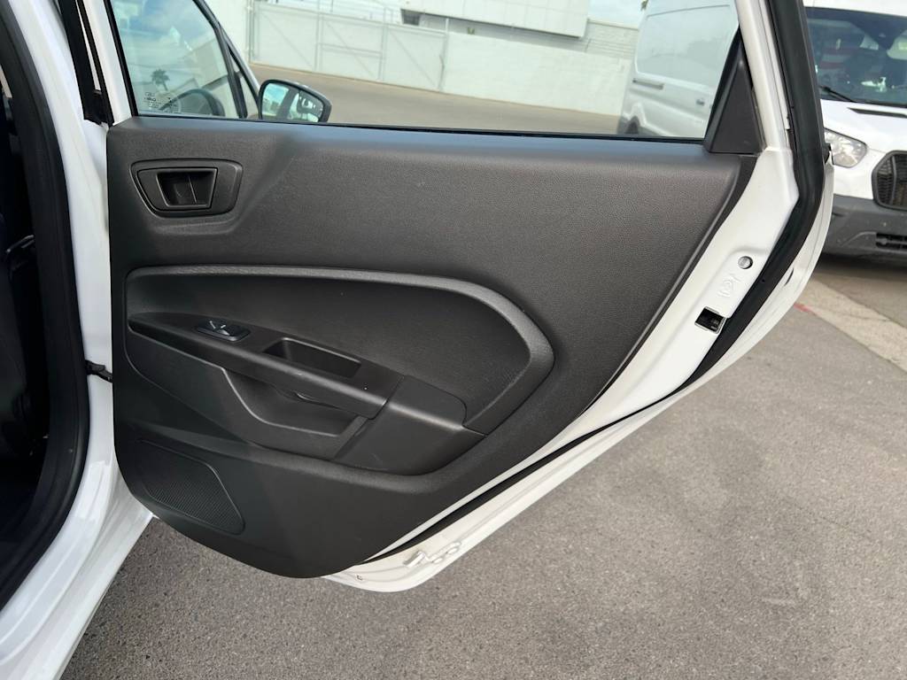 Thumbnail: 2018 Ford Fiesta - 33