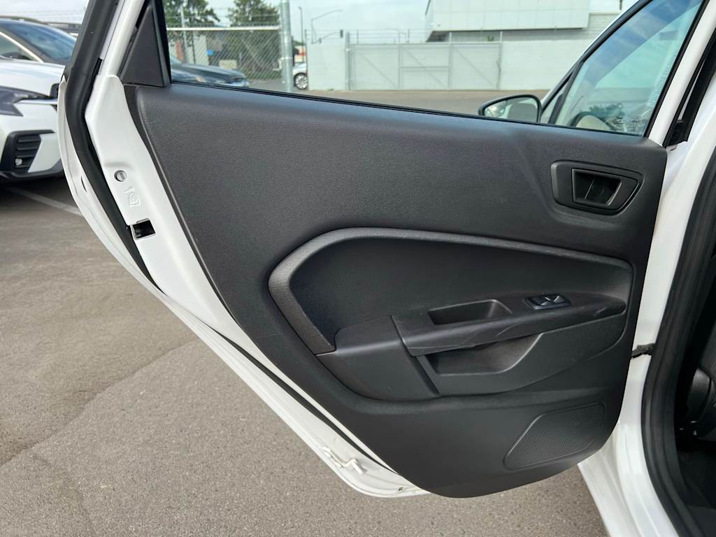 Thumbnail: 2018 Ford Fiesta - 29