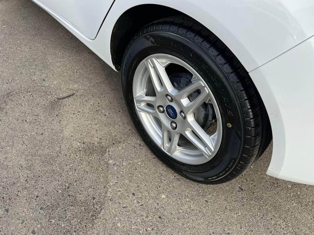 Thumbnail: 2018 Ford Fiesta - 27