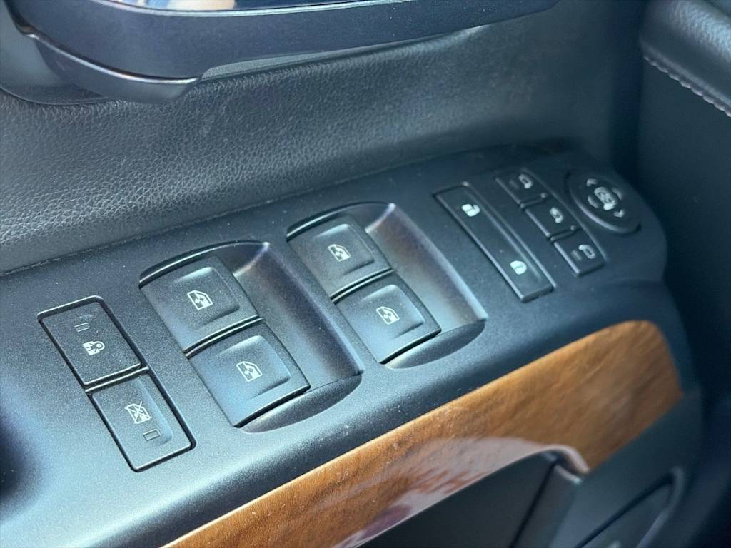Thumbnail: 2016 Chevrolet Silverado 1500 - 34