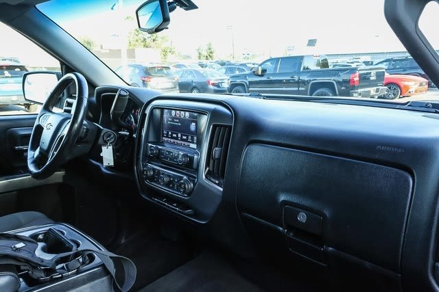 2016 Chevrolet Silverado 1500 LT 2