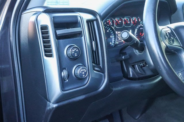2016 Chevrolet Silverado 1500 LT 40