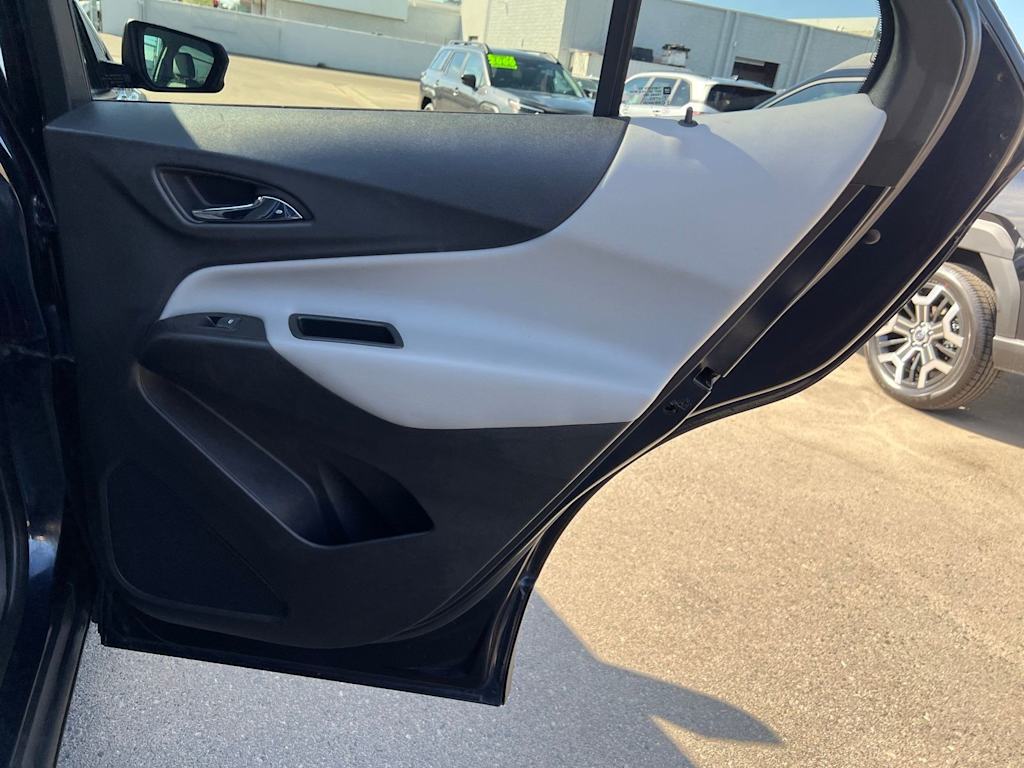 Thumbnail: 2020 Chevrolet Equinox - 33