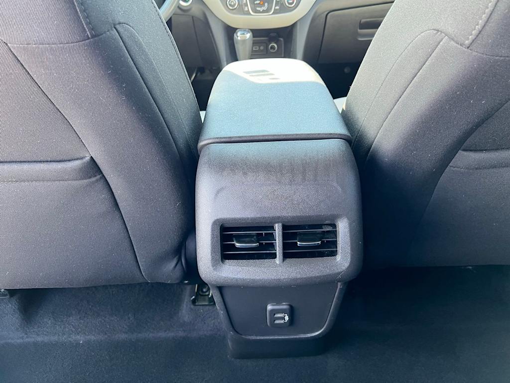 Thumbnail: 2020 Chevrolet Equinox - 38