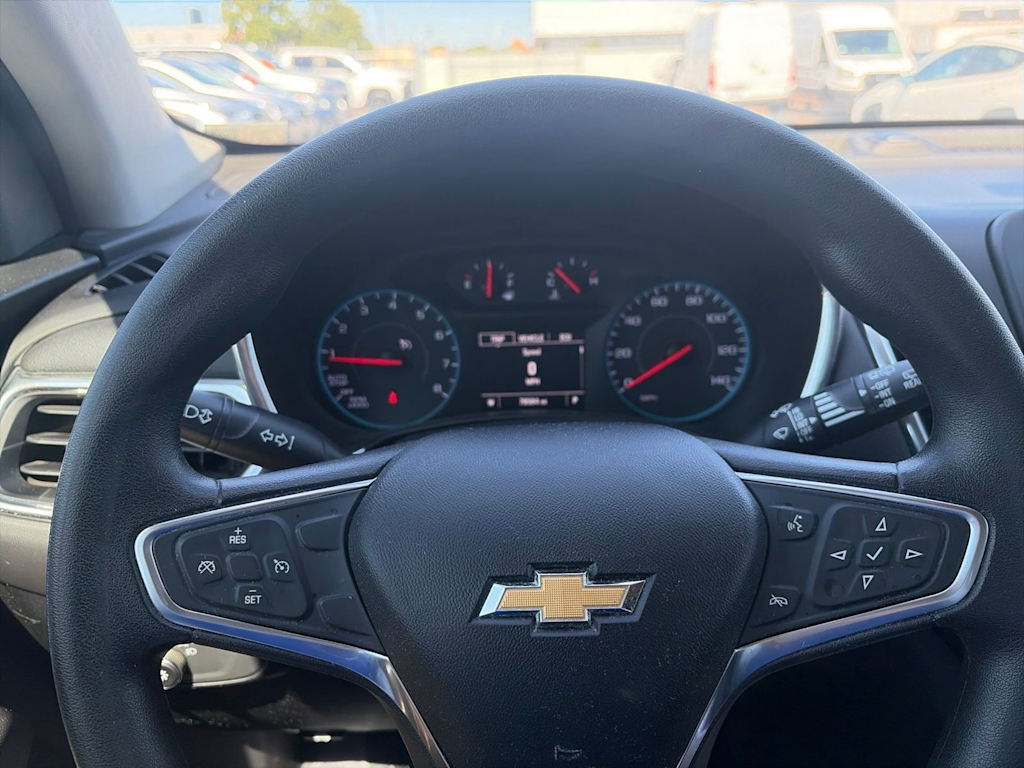 Thumbnail: 2018 Chevrolet Equinox - 32