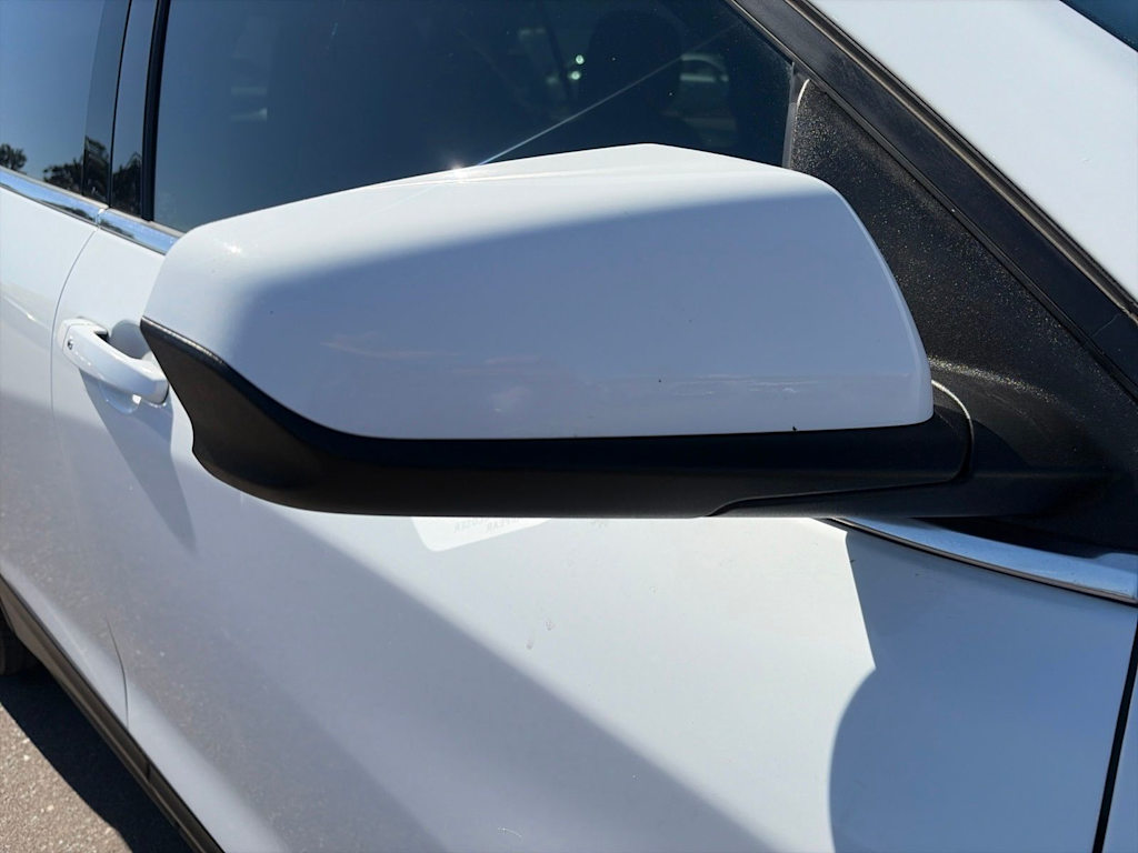 Thumbnail: 2018 Chevrolet Equinox - 21