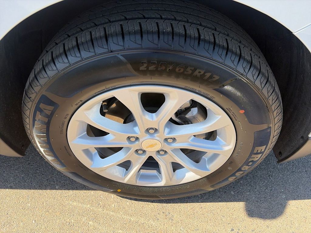 Thumbnail: 2018 Chevrolet Equinox - 20