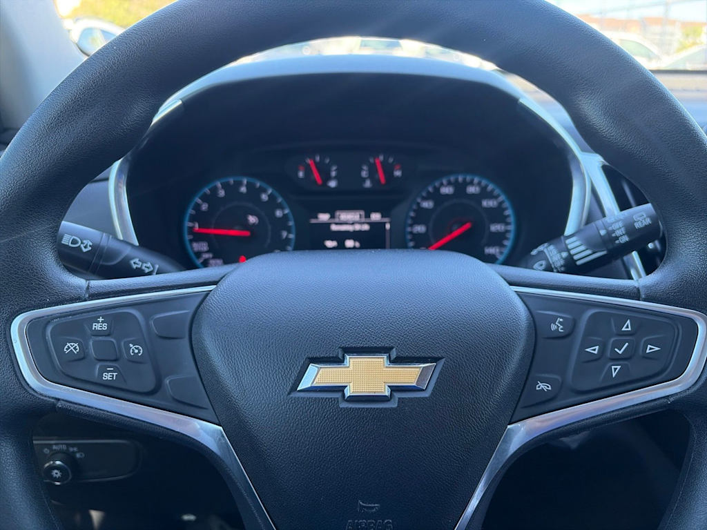 Thumbnail: 2018 Chevrolet Equinox - 35