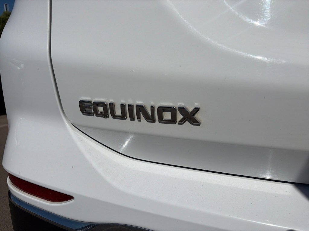Thumbnail: 2018 Chevrolet Equinox - 25