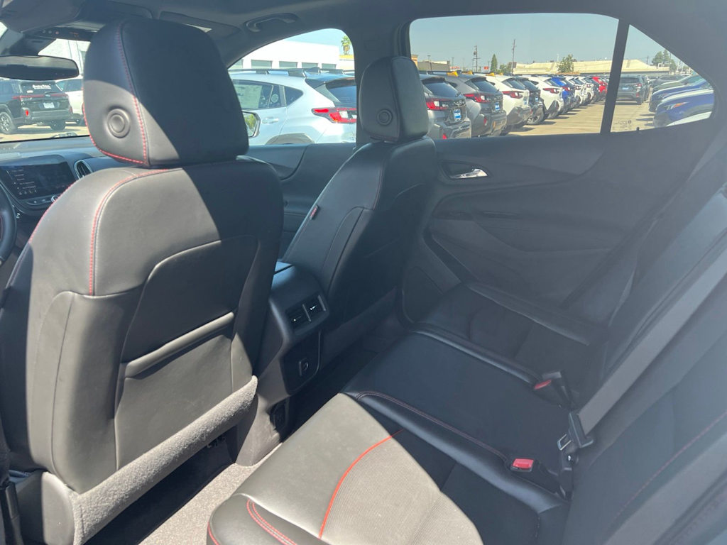 Thumbnail: 2023 Chevrolet Equinox - 10