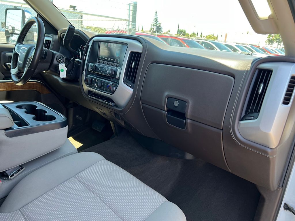 Image 10 of 2018 GMC Sierra 1500