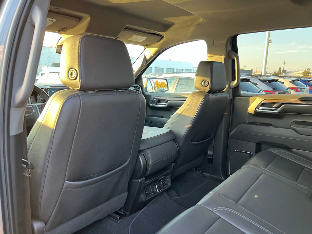 Thumbnail: 2024 GMC Sierra 1500 - 13