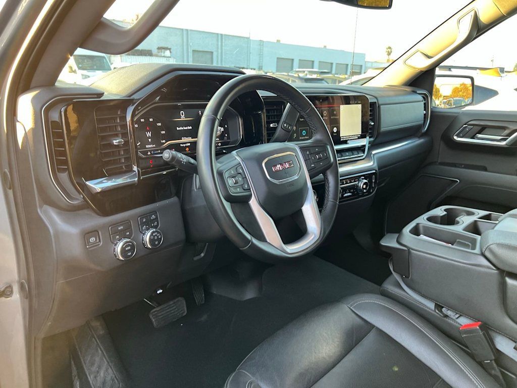 Thumbnail: 2024 GMC Sierra 1500 - 3