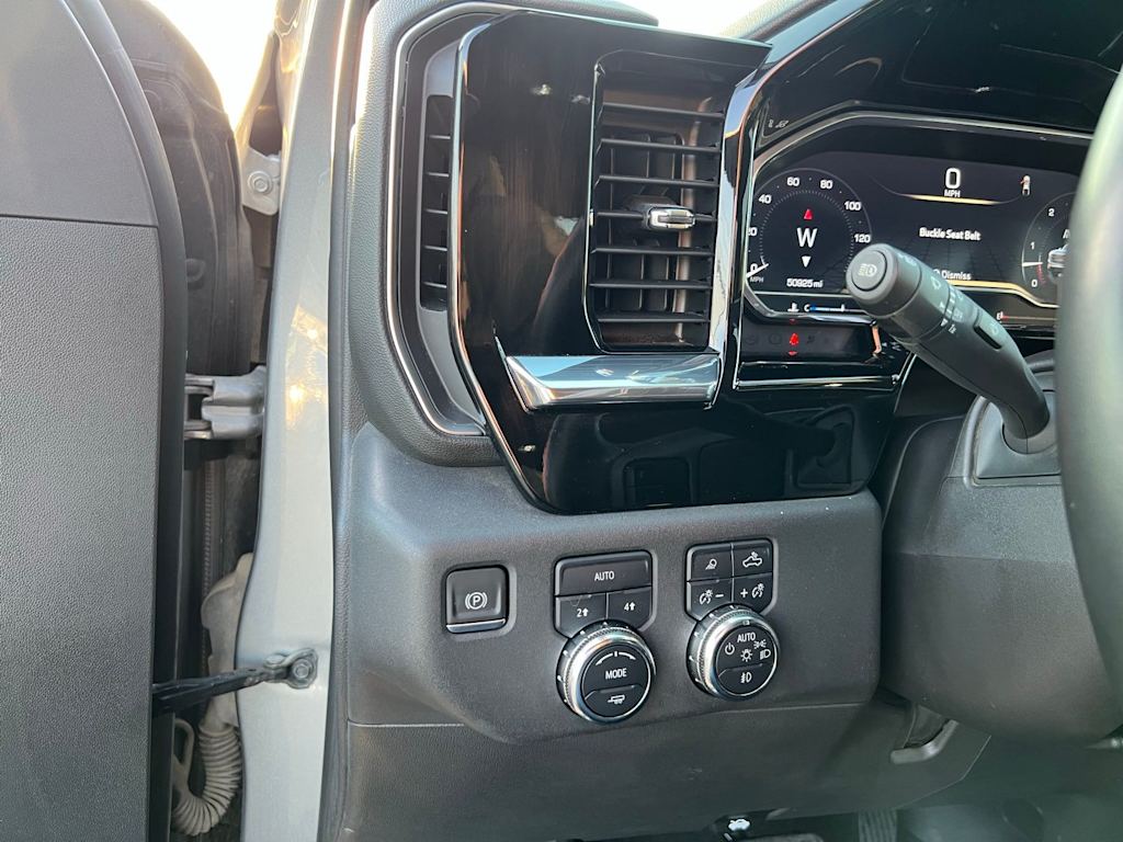 Thumbnail: 2024 GMC Sierra 1500 - 40