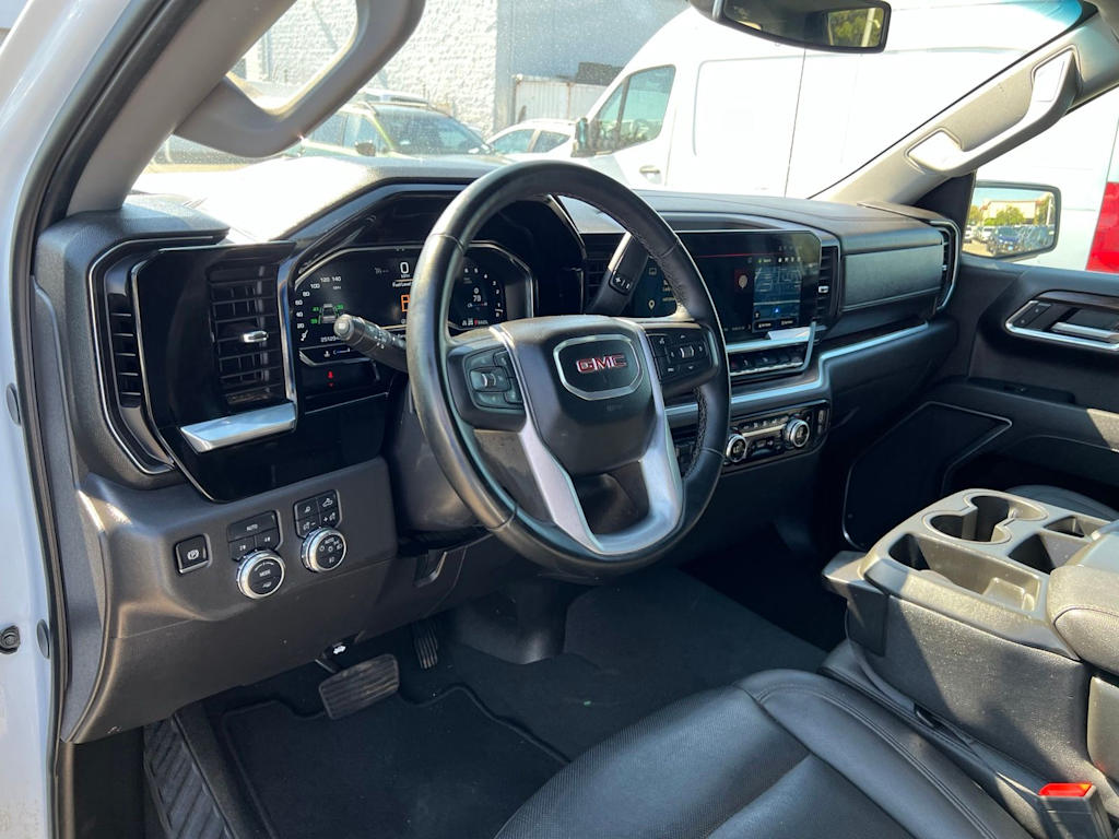 Thumbnail: 2025 GMC Sierra 1500 - 2