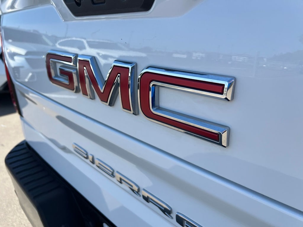 Thumbnail: 2025 GMC Sierra 1500 - 7
