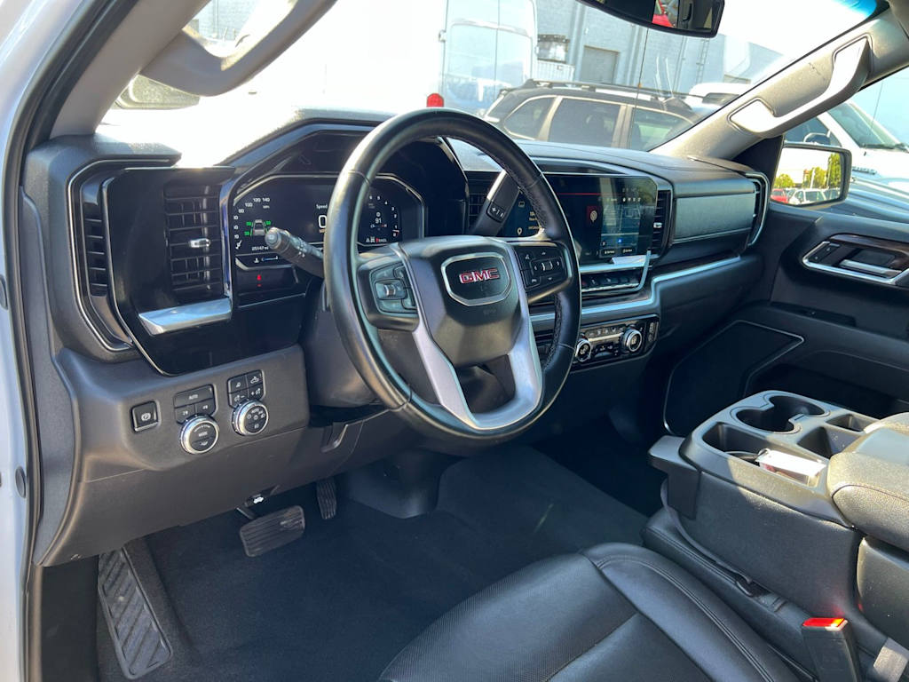 Thumbnail: 2025 GMC Sierra 1500 - 2
