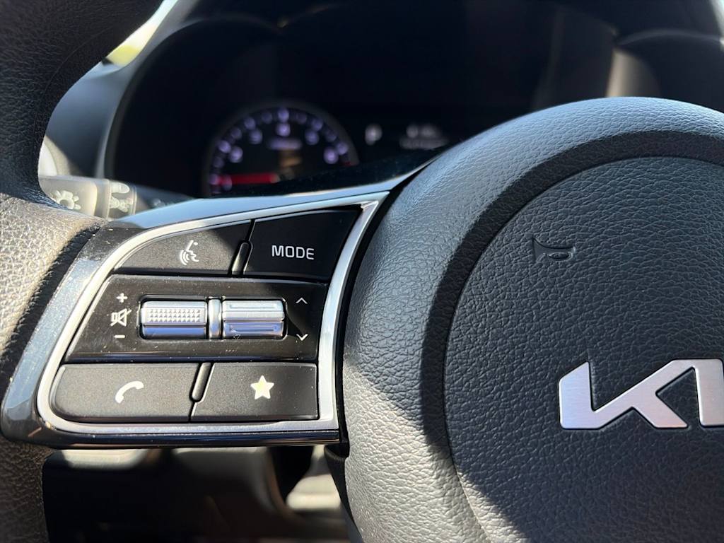 Thumbnail: 2024 Kia Forte - 41