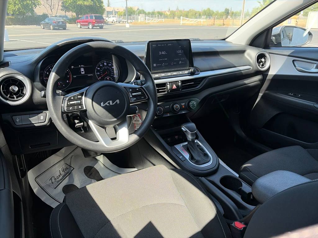 Thumbnail: 2024 Kia Forte - 2