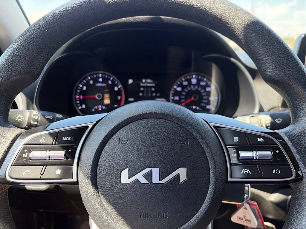 Thumbnail: 2024 Kia Forte - 40