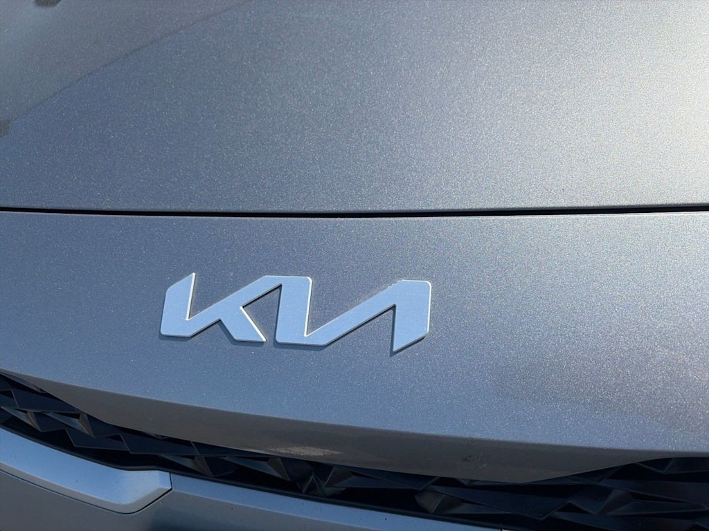 Thumbnail: 2024 Kia Forte - 6
