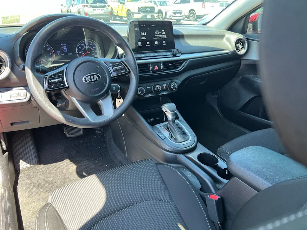 Thumbnail: 2021 Kia Forte - 2