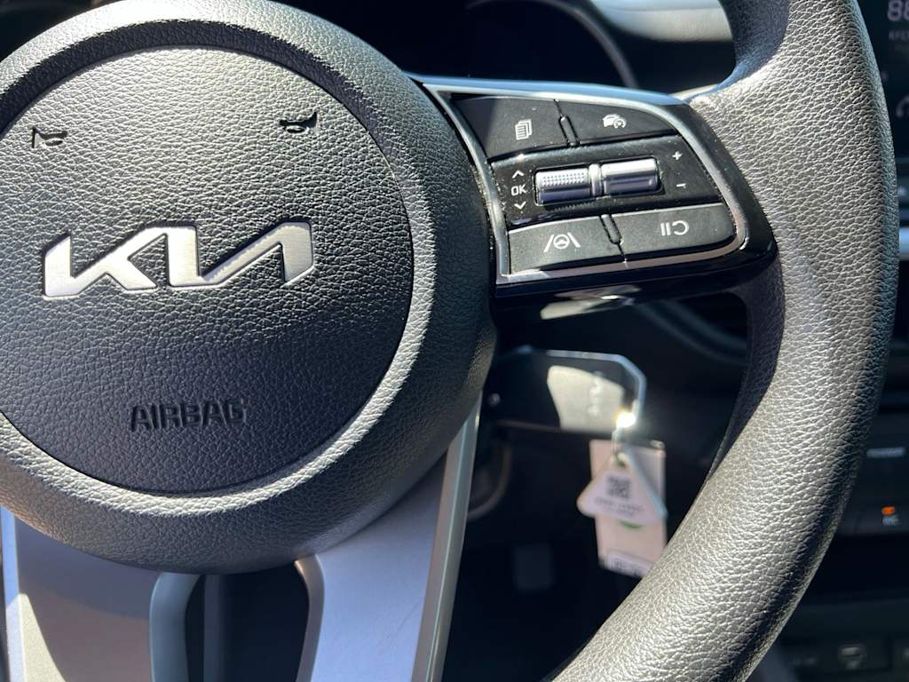 Thumbnail: 2024 Kia Forte - 40