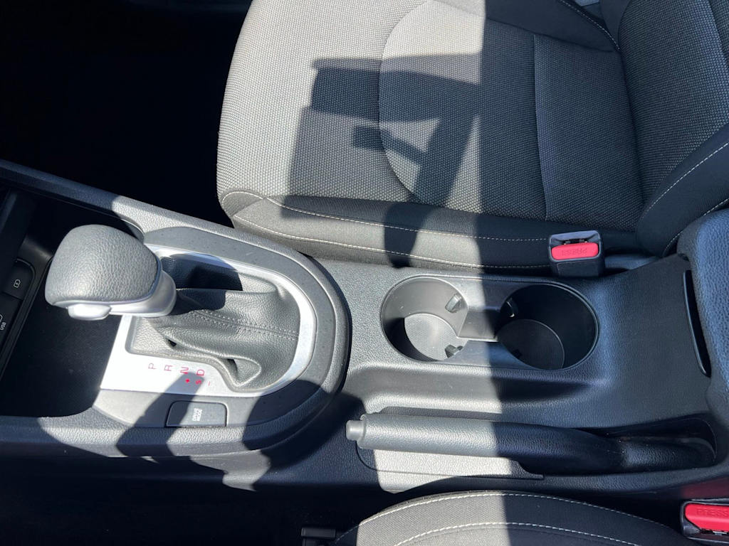 Thumbnail: 2024 Kia Forte - 19