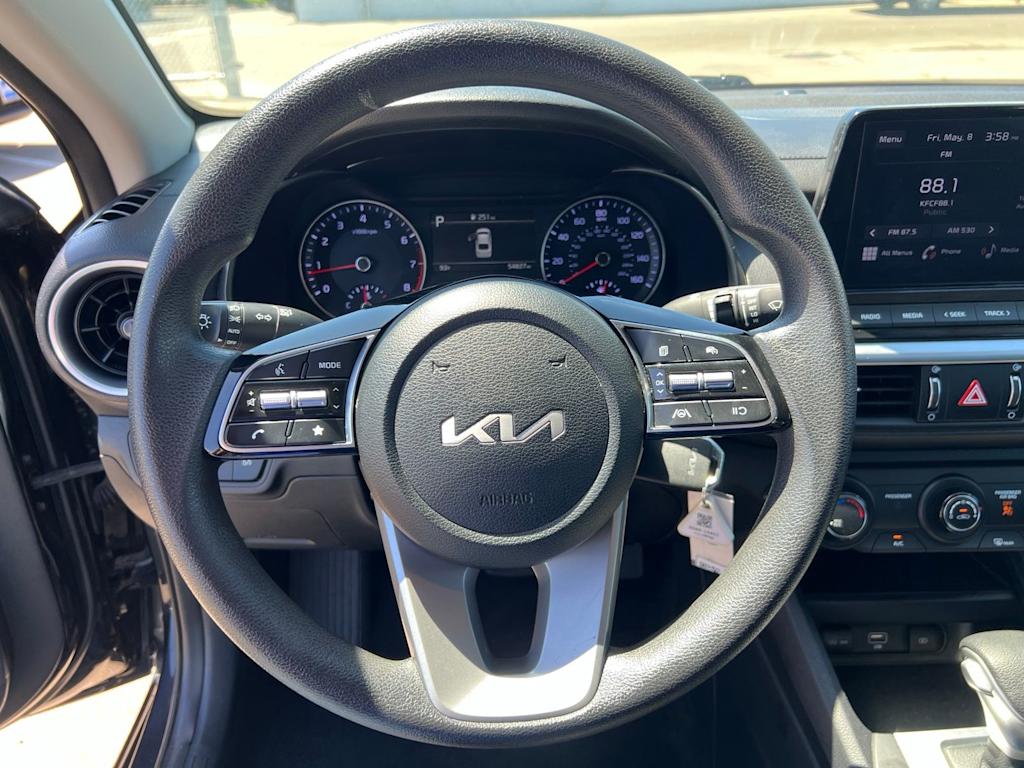 Thumbnail: 2024 Kia Forte - 14