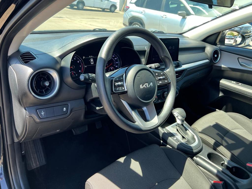 Thumbnail: 2024 Kia Forte - 2