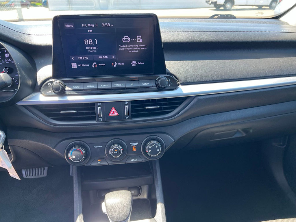 Thumbnail: 2024 Kia Forte - 15