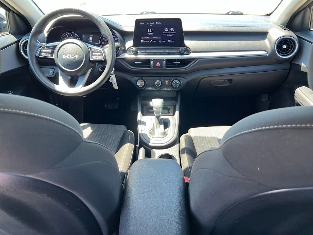 Thumbnail: 2024 Kia Forte - 13