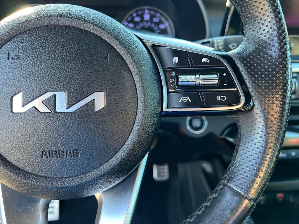 Thumbnail: 2022 Kia Forte - 41