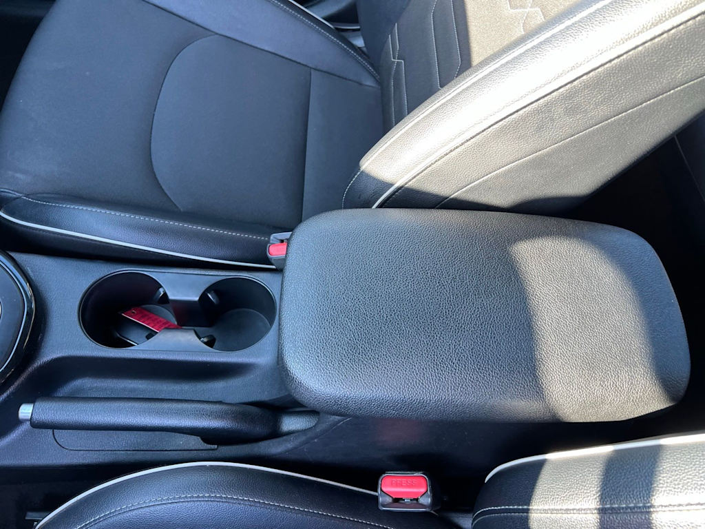 Thumbnail: 2022 Kia Forte - 44