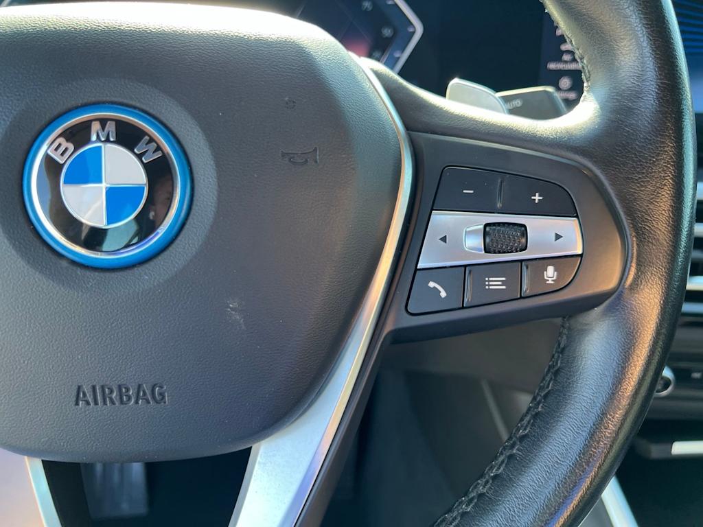 Thumbnail: 2024 BMW 3 Series - 40