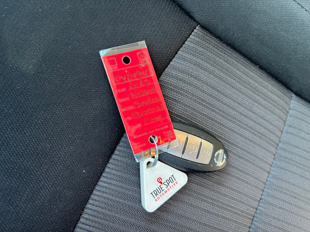 Thumbnail: 2023 Nissan Sentra - 19