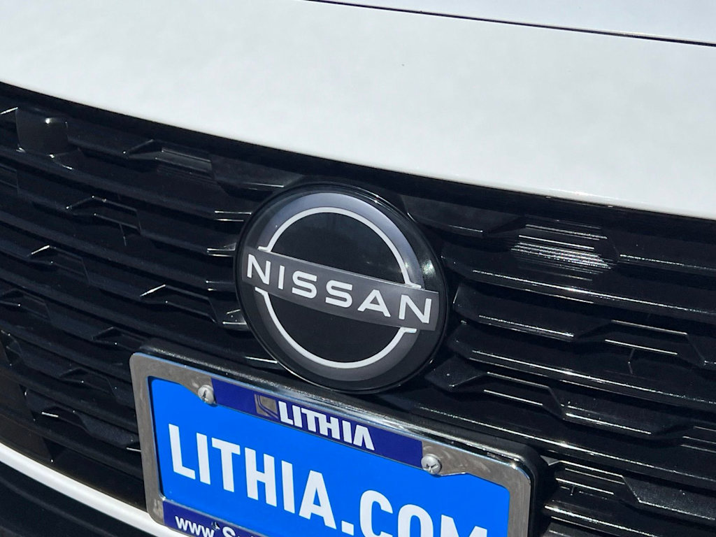 Thumbnail: 2024 Nissan Sentra - 6